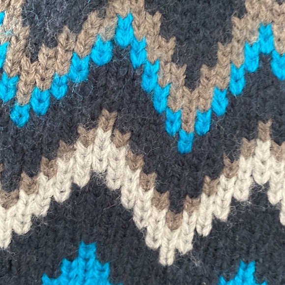 Pom Pom Beanie - Picture 2 of 4